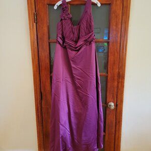 David's Bridal  size 18 purple/eggplant color dress